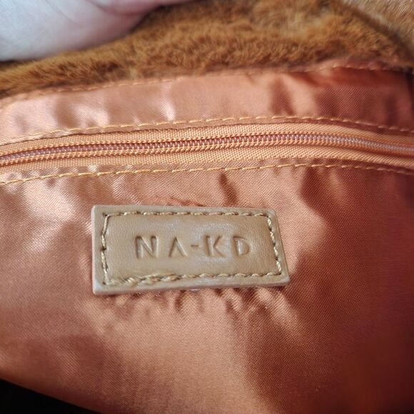 NA-KD Brown Furry Mini Tote Faux Fur Brand New with Tags - Picture 4 of 13